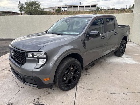 New 2025 Ford Maverick XLT w/ Black Appearance Package image 3