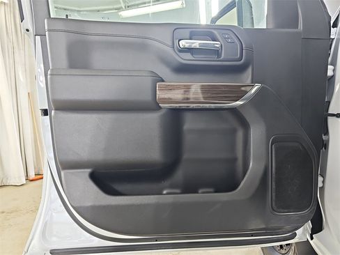 Certified 2022 Chevrolet Silverado 2500 LT w/ All Star Edition image 31