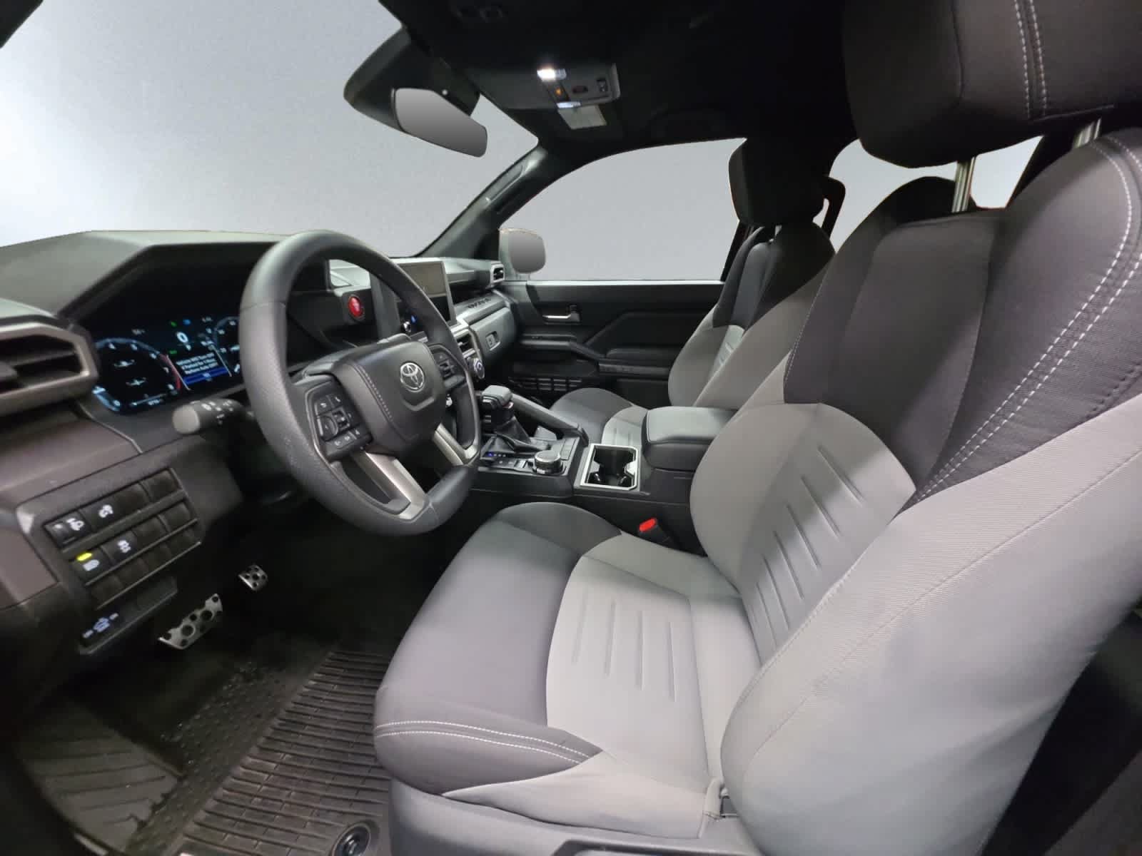 Used 2025 Toyota Tacoma TRD Sport AWD/4WD image 6