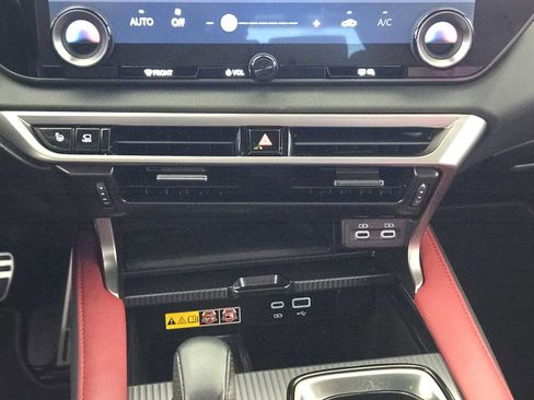 Used 2024 Lexus RX 350 F Sport w/ Convenience Package image 19