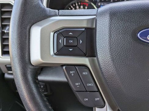 Used 2020 Ford F150 Lariat image 23