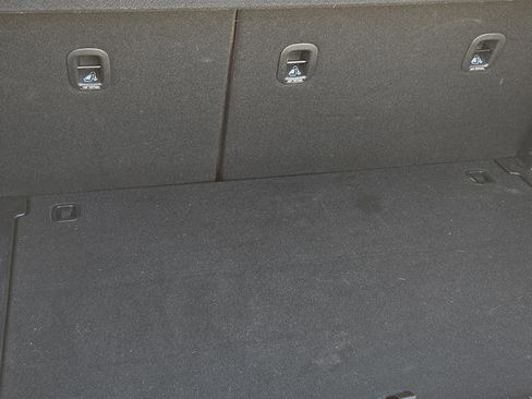 Used 2024 Hyundai Venue SEL image 10