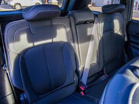 New 2025 Jeep Grand Cherokee Laredo X image 18