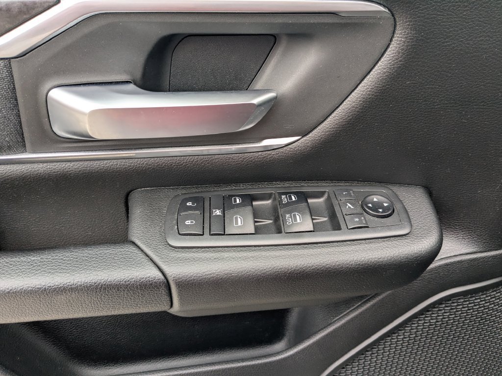 Used 2019 RAM 1500 Big Horn AWD/4WD image 20