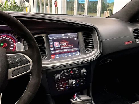 Used 2023 Dodge Charger SRT Hellcat w/ Harman/Kardon Audio Group image 13