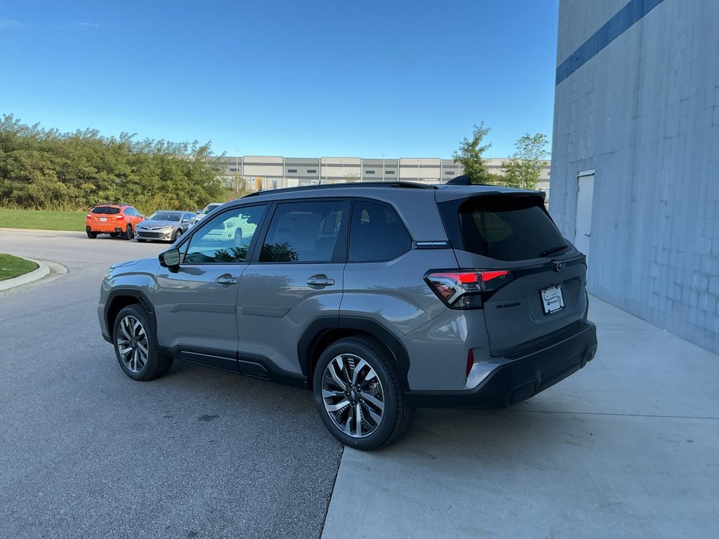 New 2026 Subaru Forester Touring AWD/4WD image 10