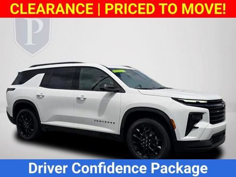 New 2026 Chevrolet Traverse LT w/ Midnight/Sport Edition FWD image 2