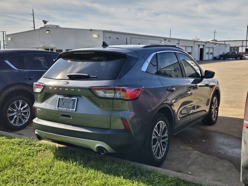 Used 2021 Ford Escape SEL FWD image 2