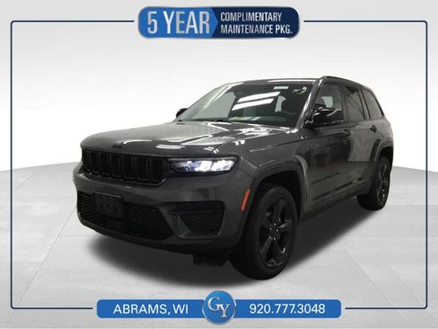 Used 2022 Jeep Grand Cherokee Altitude AWD/4WD image 1