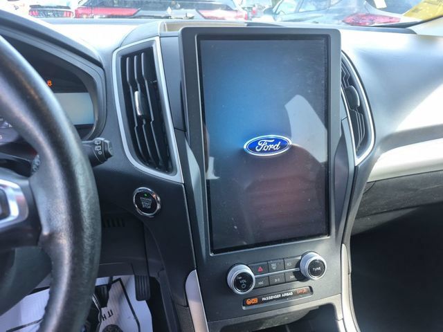 Used 2022 Ford Edge SEL AWD/4WD image 4
