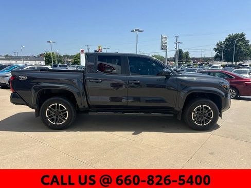 Certified 2024 Toyota Tacoma TRD Sport AWD/4WD image 5