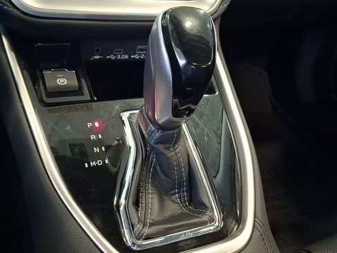 Certified 2024 Subaru Legacy Limited image 17