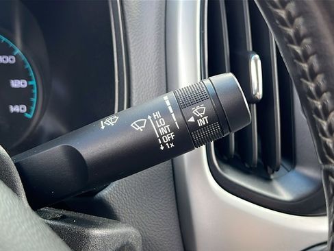 Used 2015 Chevrolet Colorado LT image 20