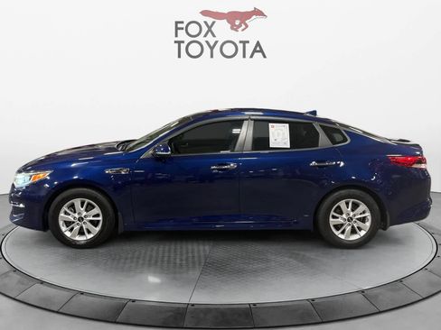 Used 2018 Kia Optima LX image 3