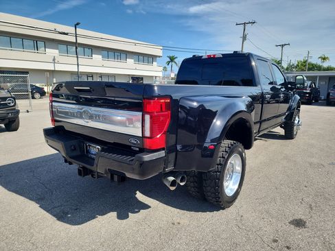 Used 2022 Ford F450 King Ranch w/ King Ranch Ultimate Package image 5
