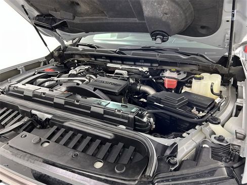 Used 2024 GMC Sierra 2500 AT4X image 31