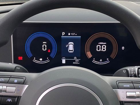 New 2026 Hyundai Tucson SEL image 13