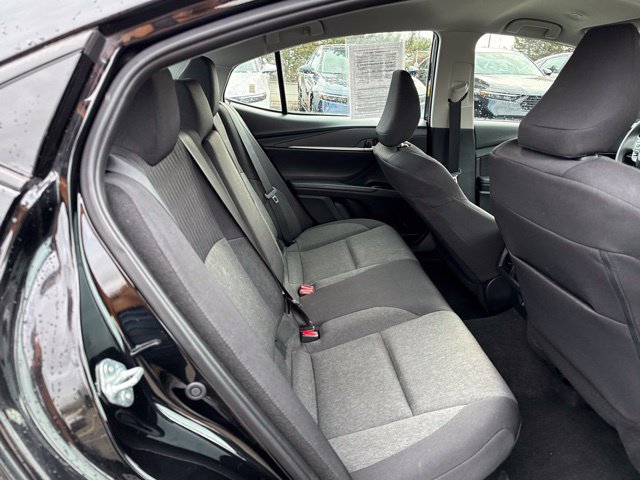 Used 2025 Toyota Camry LE FWD image 10