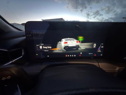 Used 2025 Ford Mustang GT Premium image 23