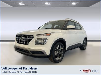 Used 2022 Hyundai Venue SEL