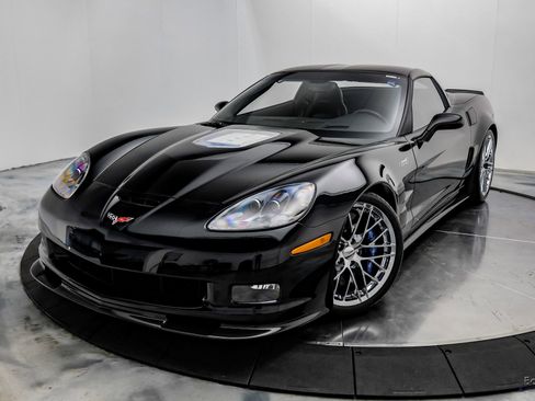Used 2010 Chevrolet Corvette ZR1 w/ Preferred Equipment Group image 3