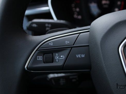 New 2025 Audi Q3 2.0T Premium image 14