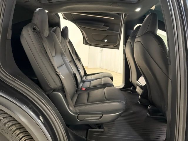 Used 2024 Tesla Model X AWD/4WD image 24