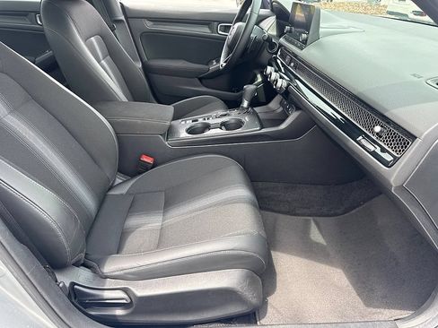 Used 2025 Honda Civic Sport image 22