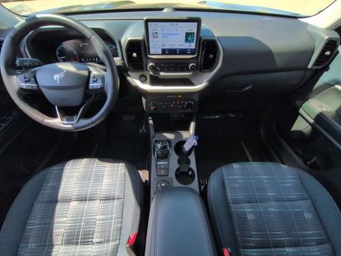 Certified 2024 Ford Bronco Sport Heritage w/ Heritage Convenience Package image 17