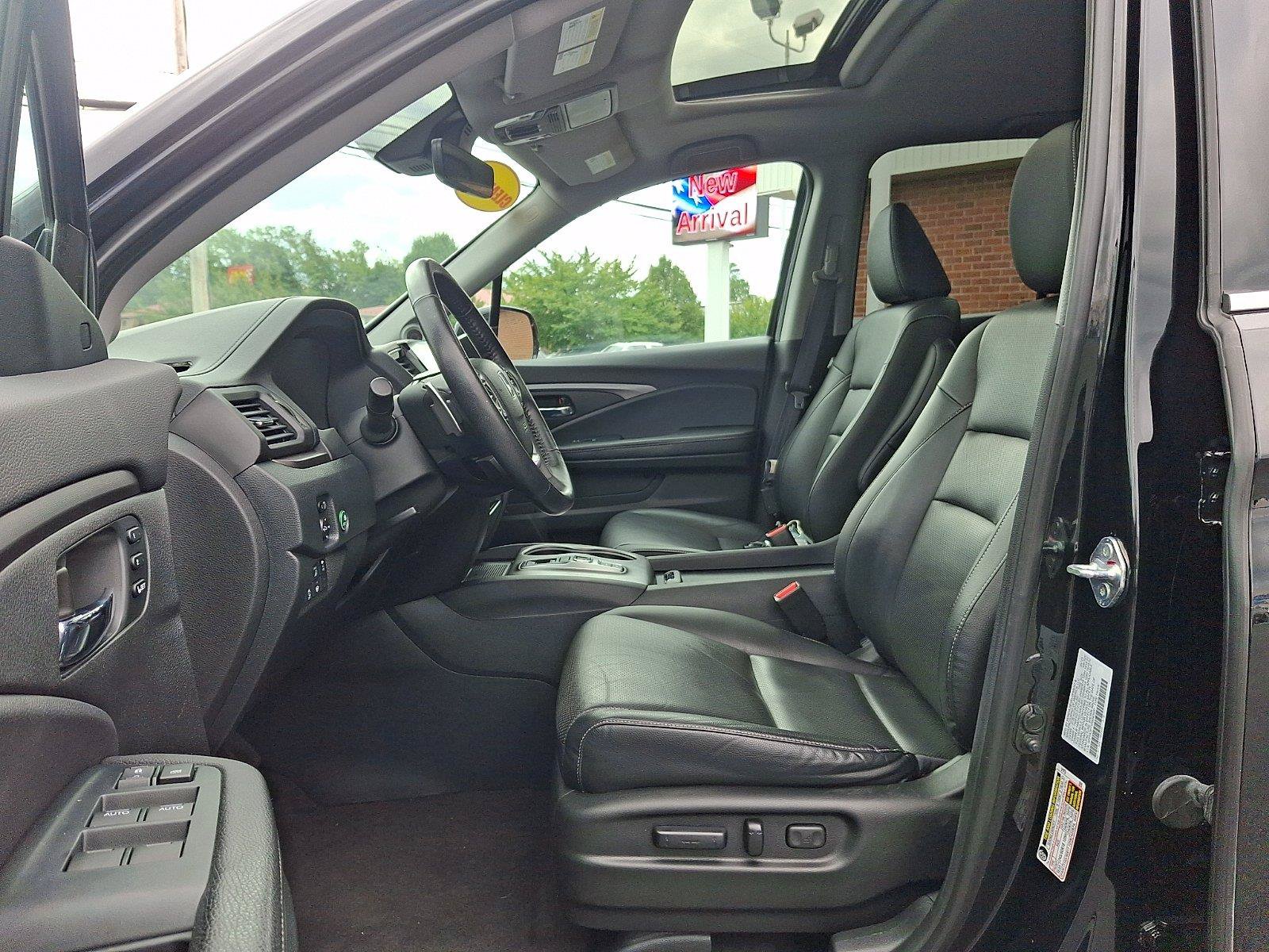 Used 2023 Honda Ridgeline RTL-E image 13