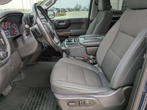 Used 2019 Chevrolet Silverado 1500 LT w/ Texas Edition image 10