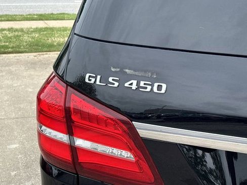 Used 2019 Mercedes-Benz GLS 450 4MATIC image 6