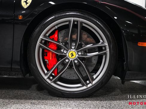 Used 2019 Ferrari 488 Spider RWD image 12