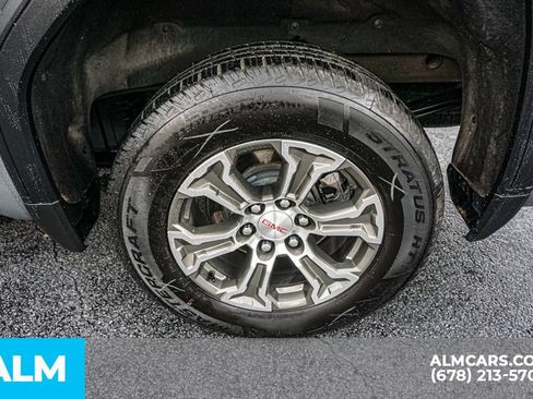 Used 2025 GMC Sierra 1500 SLT RWD image 16
