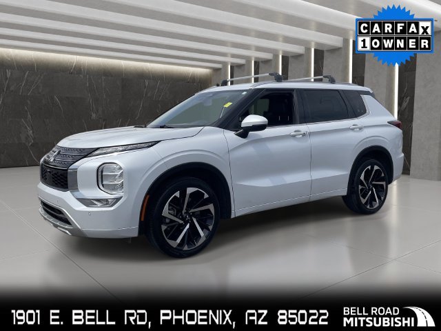 Used 2023 Mitsubishi Outlander SEL FWD image 1