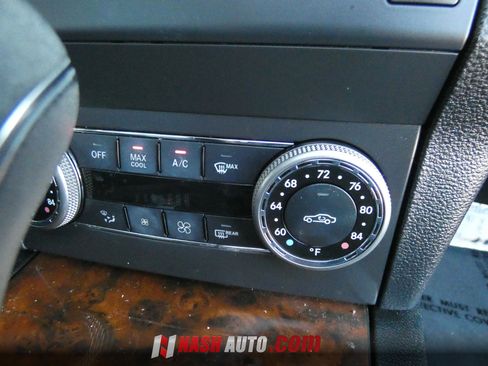 Used 2012 Mercedes-Benz GLK 350 4MATIC image 57
