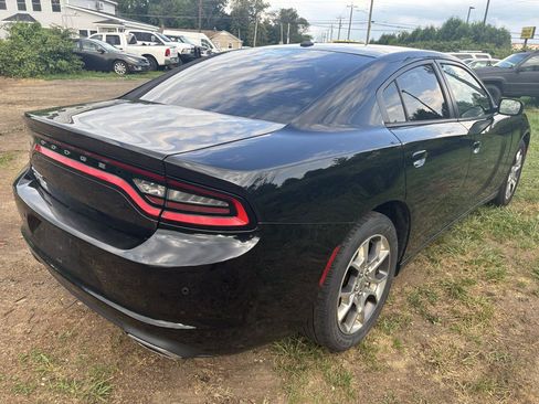 Used 2016 Dodge Charger SE w/ Power Sunroof Group AWD/4WD image 5