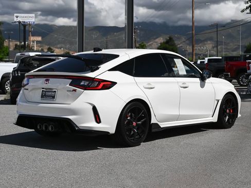 Used 2024 Honda Civic Type R image 4