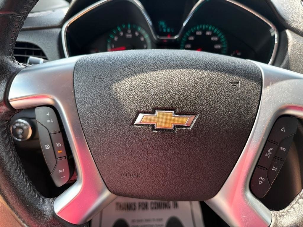 Used 2016 Chevrolet Traverse LT w/ Style and Technology Package FWD image 22