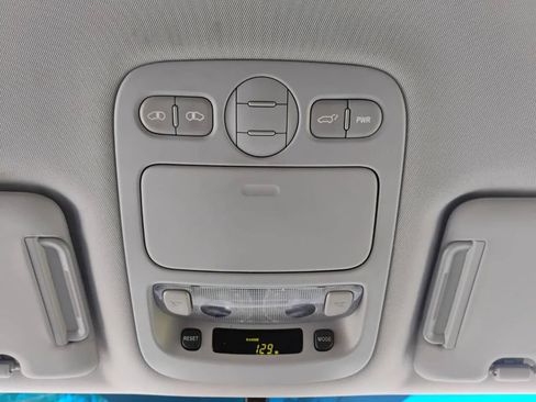 Used 2014 Kia Sedona EX image 21