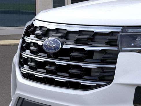 New 2026 Ford Explorer Active w/ Active Comfort Package AWD/4WD image 18