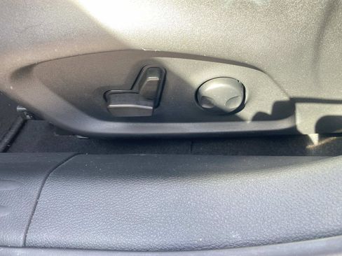 Certified 2022 Jeep Compass Latitude image 23