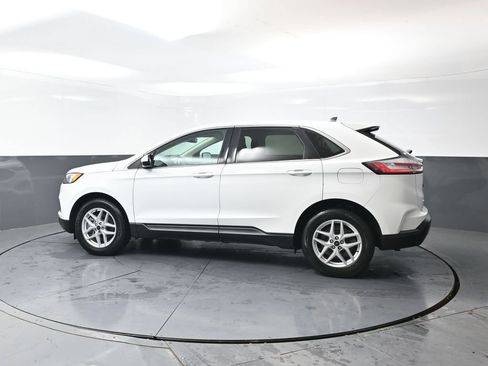 Used 2024 Ford Edge SEL AWD/4WD image 10