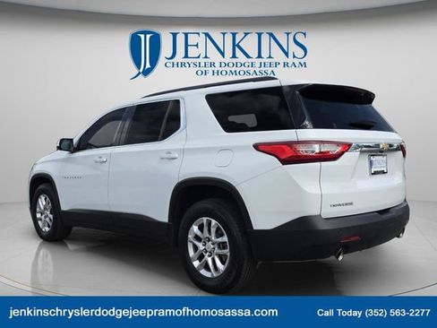 Used 2019 Chevrolet Traverse LT FWD image 7