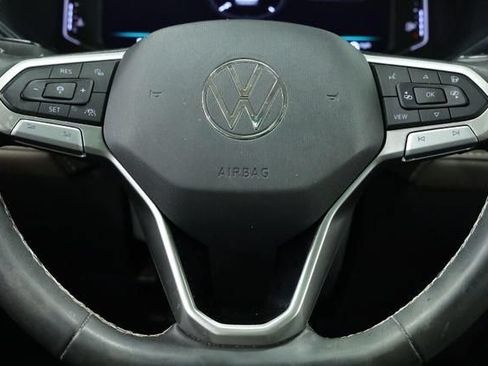 Used 2023 Volkswagen Taos SEL AWD/4WD image 11