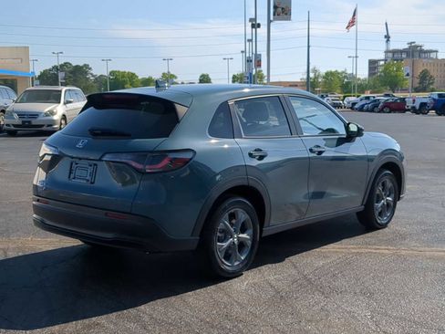 New 2026 Honda HR-V LX image 8