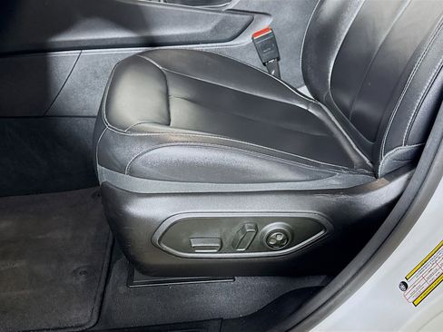 Used 2023 Jeep Grand Cherokee 4WD 4xe image 23