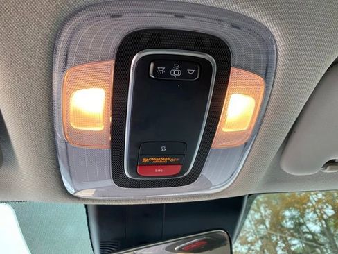 Used 2023 Hyundai Elantra SEL w/ Cargo Package image 16