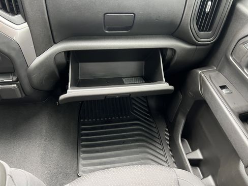 Used 2020 Chevrolet Silverado 1500 Custom w/ Custom 2.7L Value Package image 34