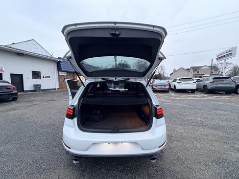 Used 2020 Volkswagen GTI S image 46